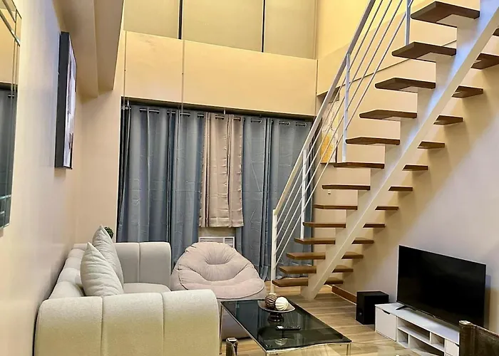 Loft With Balcony In Poblacion Makati Ciry Aparthotel Manila