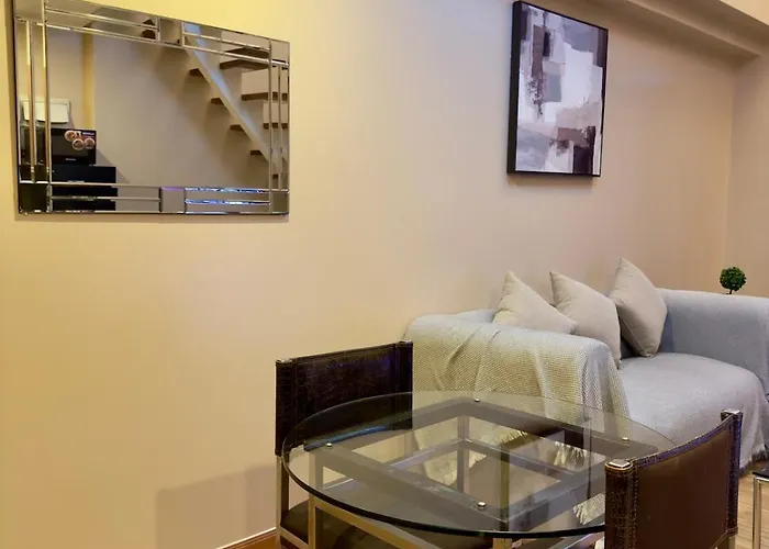 Loft With Balcony In Poblacion Makati Ciry *