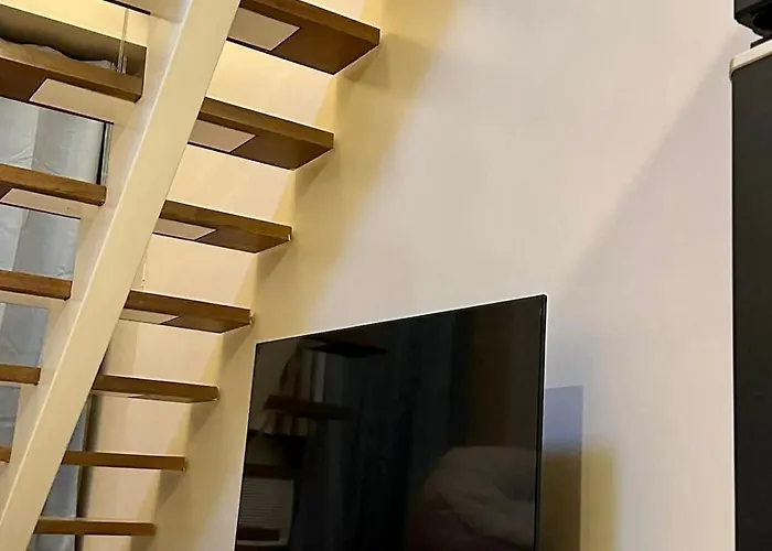 Loft With Balcony In Poblacion Makati Ciry Aparthotel Manila