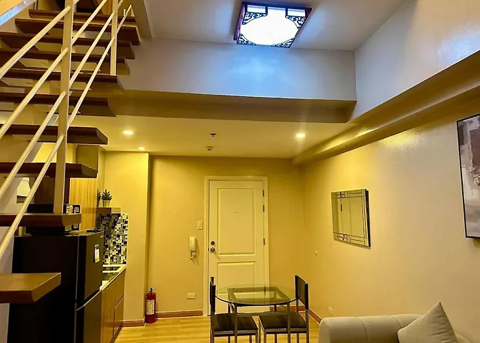 Aparthotel Loft With Balcony In Poblacion Makati Ciry *